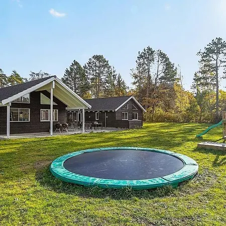 Sleeps 20 Pool Wifi Asserbo